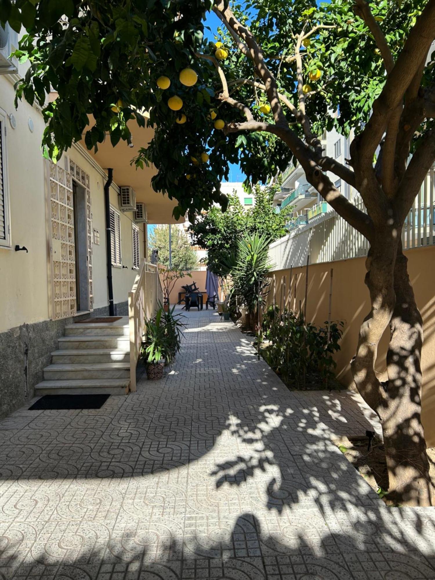 B&B Confort Reggio di Calabria Kültér fotó
